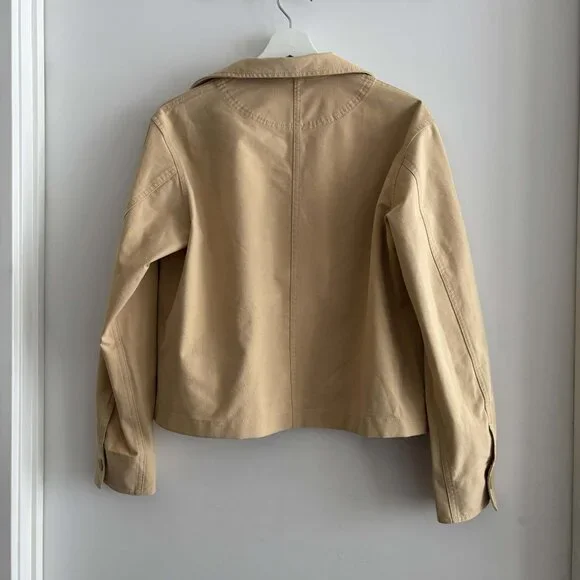 Uniqlo tan jacket - minimal cropped - Picture 3 of 4